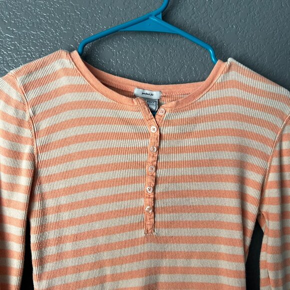Old Navy Navy & White Striped Ruffle Front Henley Tee - Size M - Picture 3 of 5